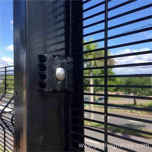 anti-climb 358 welded mesh panel